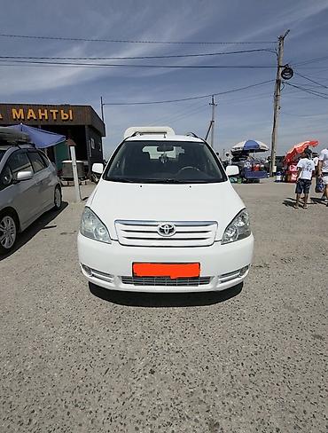 voxy noah: Toyota Avensis Verso: 2002 г., 2 л, Автомат, Бензин, Минивэн — 1