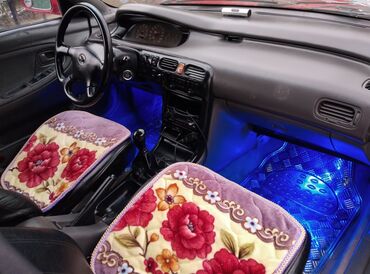 Mazda: Mazda 626: 1992 г., 1.8 л, Механика, Бензин, Хэтчбэк — 8