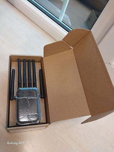 wifi cekdirmek: Wi-Fi AP/Repeater – 6 antennali gücləndirici Xüsusiyyətlər: - 2.4 GHz — 1