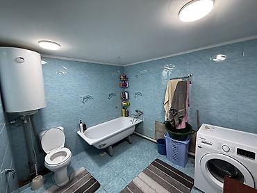 Продажа коттеджей и домов: Продается большой дом, р-н ул.М.Гвардия/Восточная, с.Маевка at lalafo.kg — 4 Продажа коттеджей и домов: Продается большой дом, р-н ул.М.Гвардия/Восточная, с.Маевка — 4