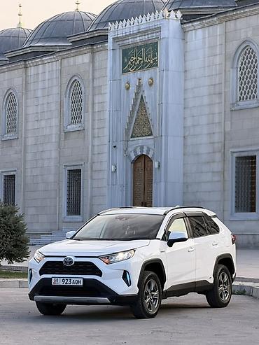 обмен овто: Toyota RAV4: 2019 г., 2.5 л, Автомат, Гибрид, Кроссовер — 1