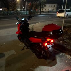 дождевик на скутер: Скутер түрү Tank, 150 куб. см, Бензин, Колдонулган