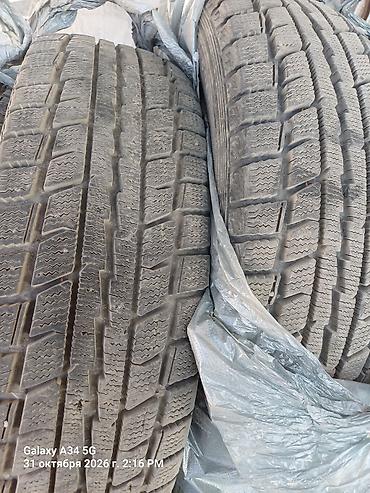 70 17: Зимние шины Dunlop (комплект из 4 шт.)в идеальном состоянии - Размер — 2