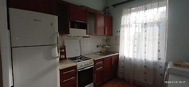 80 kv. m, 3 otaqlı, Kombi, Qaz, İşıq