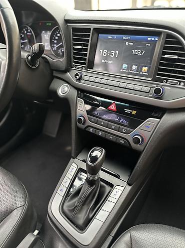 Hyundai: Hyundai Avante: 2018 г., 1.6 л, Автомат, Бензин — 9