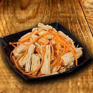 закуски: Классическая закуска морковча по-корейски, приготовленная из свежей — 8
