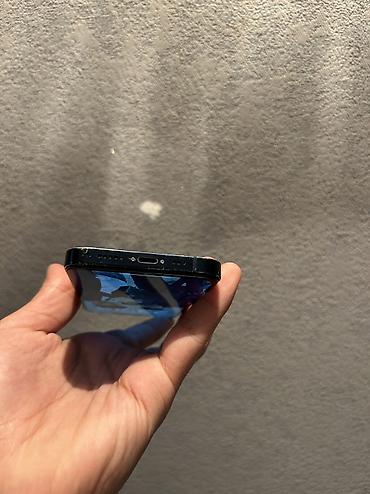 Apple iPhone: IPhone 14, 128 GB, Midnight, Zəmanət, Simsiz şarj, Face ID — 8