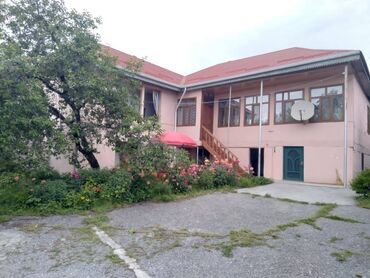 Günlük kirayə evlər: 150 kv. m, 5 otaqlı — 2