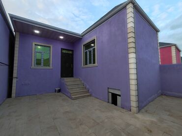 heyet evleri satilir: Binəqədi qəs. 3 otaqlı, 80 kv. m, Kredit yoxdur, Yeni təmirli