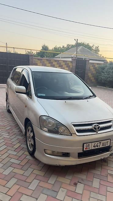 transporter multivan: Toyota Ipsum: 2002 г., 2.4 л, Автомат, Бензин, Минивэн — 3