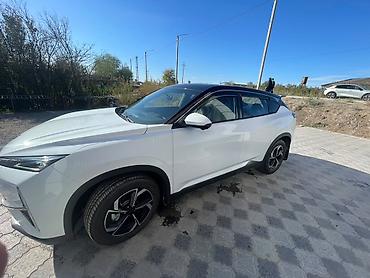 Geely: Geely Galaxy L7: 2026 г., Автомат, Электромобиль, Кроссовер — 6