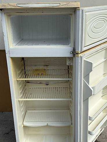 kondensator satışı: NORD markalı iki qapılı soyuducu - Üst hissədə ayrıca dondurucu — 3