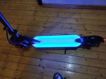 İşlənmiş Elektrik samokat 8", 251 - 350 Vt, 26 - 35 km/s, Ünvandan götürmə