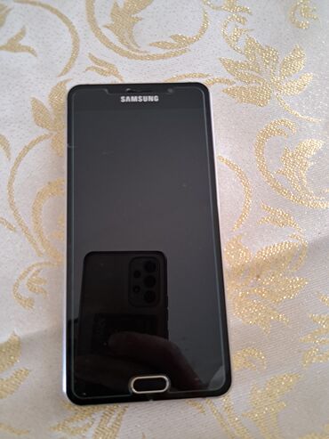 Samsung Galaxy A5 2016, 64 ГБ, цвет - Золотой, Битый