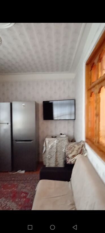 Köhnə tikili: Gəncə, 4 otaqlı, Köhnə tikili, 90 kv. m -da lalafo.az — 14 Köhnə tikili: Gəncə, 4 otaqlı, Köhnə tikili, 90 kv. m — 14