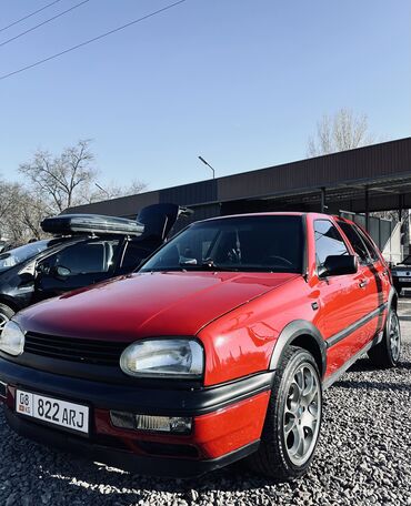 rd 1: Volkswagen Golf: 1992 г., 1.8 л, Механика, Бензин, Хэтчбэк