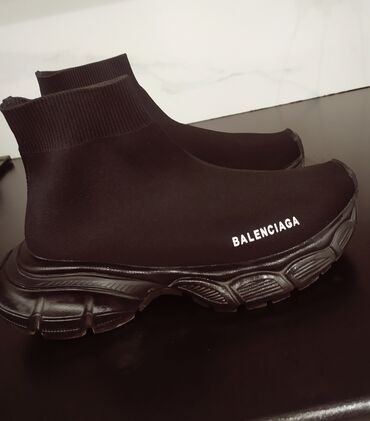 anar optik eyneklerin qiymetleri: Balenciaga, Ölçü: 39, rəng - Qara, Yeni
