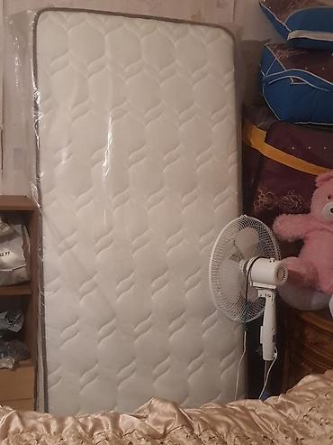 matras üstü döşək: Yataq döşəyi - Ölçü: təxmini tək nəfərlik (şaquli vəziyyətdə çəkilib — 1