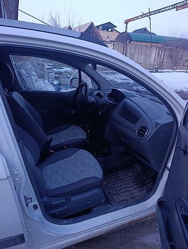 Chevrolet: Chevrolet Spark: 2008 г., 0.8 л, Механика, Бензин, Хэтчбэк — 1