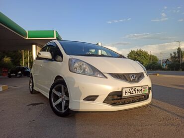 жаз 2008: Honda Fit: 2008 г., 1.5 л, Вариатор, Бензин, Хетчбек