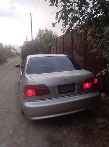радар авто: Honda Civic: 2000 г., 1.6 л, Кол менен иштөөчү, Бензин, Седан — 1