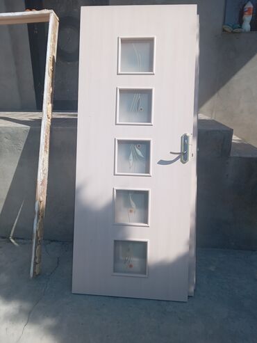 Arakəsmə qapılar: İşlənmiş Otaq qapısı 90x205 sm Zamok ilə, Zəmanətsiz, Ünvandan götürmə