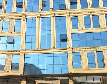 rengleme: Ofis üçün bina fasadı – şüşə vitraj sistemləri - Tam şüşəli alüminium — 1
