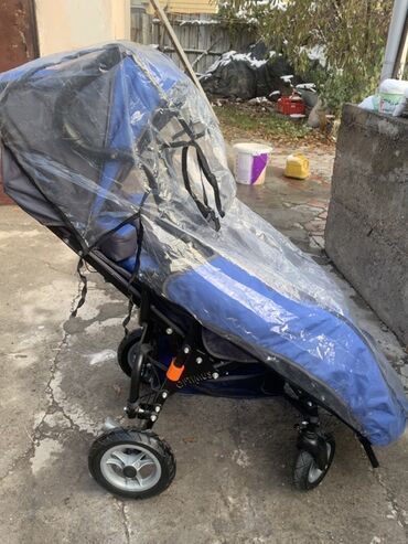 детские коляски 3 в 1: Коляска, цвет - Голубой, Б/у