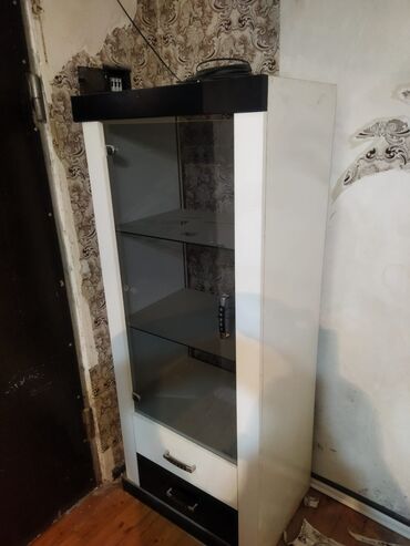İşlənmiş, Açılan, 1 qapı Düz dolab, Servant, Türkiyə