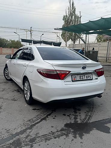 corolla 2016: Toyota Camry: 2017 г., 2.5 л, Автомат, Гибрид, Седан — 5