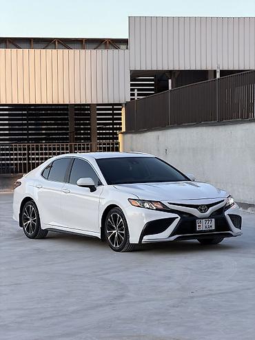Toyota: Toyota Camry: 2019 г., 2.5 л, Автомат, Бензин, Седан — 3