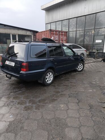 т2 транспортер: Volkswagen Golf: 1997 г., 1.8 л, Механика, Бензин, Универсал