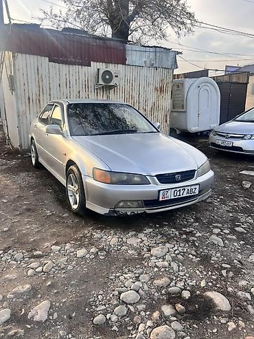 Honda: Honda Accord: 2000 г., 2 л, Автомат, Бензин, Седан — 4