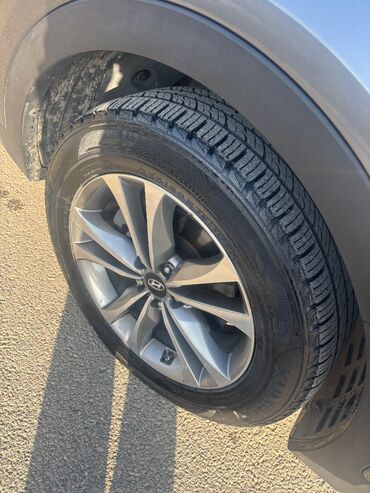 Avtomobil alışı: Əzik, vuruğu yoxdur. Şəhərə işə və evə sürülüb. Səliqəli saxlanılıb — 18