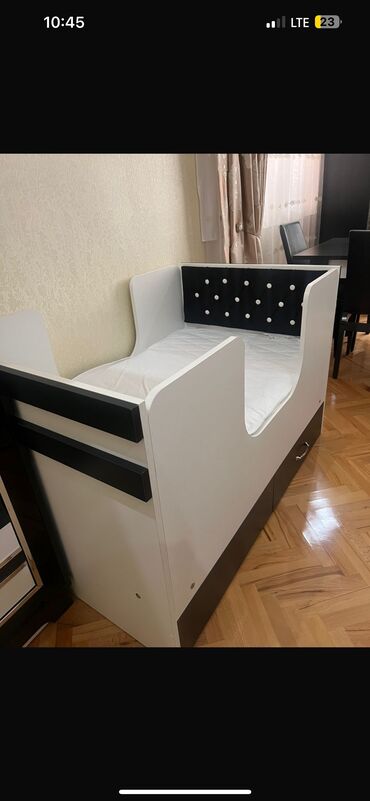 надувная кровать высокая: Б/у, С подъемным механизмом, С матрасом, С выдвижными ящиками, Азербайджан