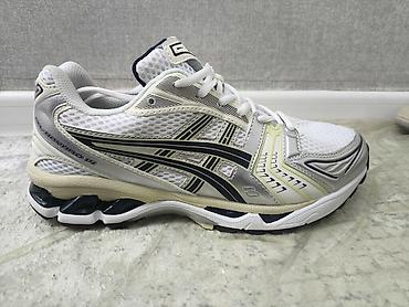 вес набрать: Мужские кроссовки, 43, Asics, Новый, цвет - Белый — 3