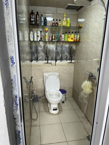 Mətbəx mebeli: Satılır: 2 otaqlı mənzil üçün hazır mətbəx və yataq otağı mebelləri — 9