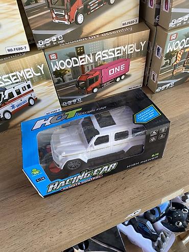 машинка на радио управлении: Радиоуправляемая машинка R/C “Racing Car” (масштаб 1:18) - Тип — 2