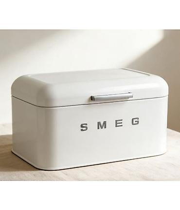 хлебница с крышкой: Хлебница SMEG с крышкой — стильный контейнер для хранения хлеба и — 3