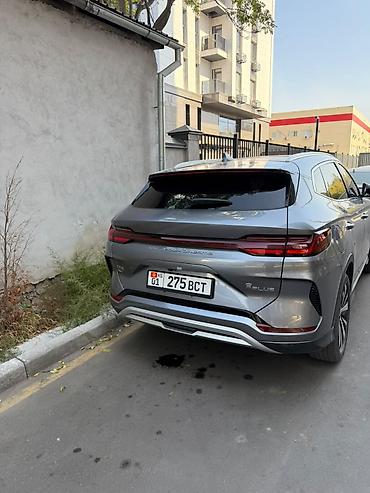 hongqi ehs9: BYD Song Plus: 2024 г., 1.5 л, Автомат, Гибрид, Кроссовер — 6