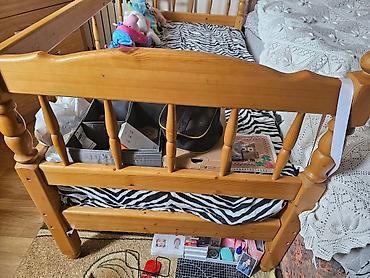 bunk bed: СРОЧНО ПРОДАЮ КРОВАТЬ,ДЕРЕВО, С МАТРАСОМ размеры 1.80×80 — 3