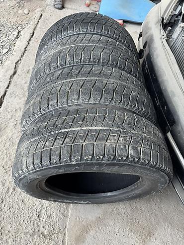 11 00 20: Комплект зимних шин Bridgestone Blizzak Revo 2. - Размер: 195/65 R15 — 3