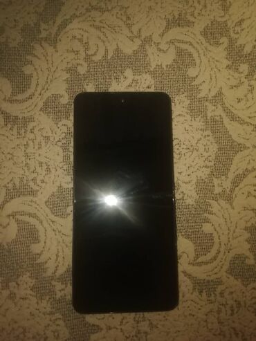 rog ally qiymeti: Oppo Reno 12 F, 256 ГБ, цвет - Бежевый, Сенсорный, Отпечаток пальца, Две SIM карты