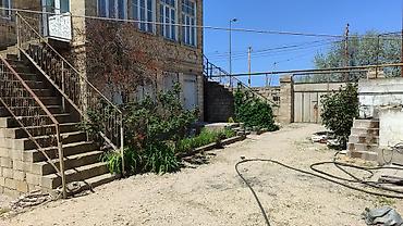 Həyət evləri və villaların satışı: 6 otaqlı, 310 kv. m, Kredit var, Təmirsiz — 9