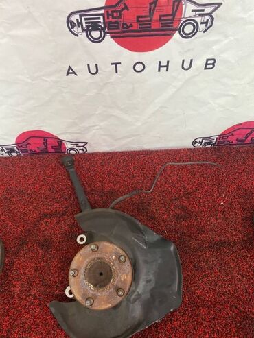 япония машина: Цапфа Toyota Cresta JZX100 1JZ-GE 1997 перед. прав. (б/у)