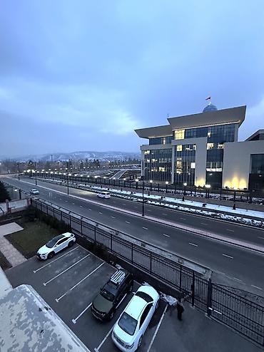 Продажа квартир: 4 комнаты, 147 м², 4 этаж, Косметический ремонт — 1