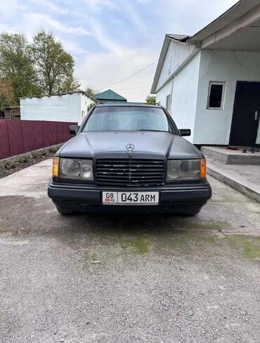 продаю аварийный машина: Mercedes-Benz W124: 1988 г., 2.3 л, Механика, Бензин, Универсал