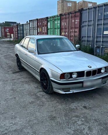 BMW: BMW 5 series: 1992 г., 2 л, Механика, Бензин, Седан