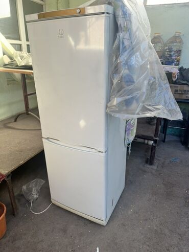 купить компрессор для холодильника индезит: Холодильник Indesit, Двухкамерный