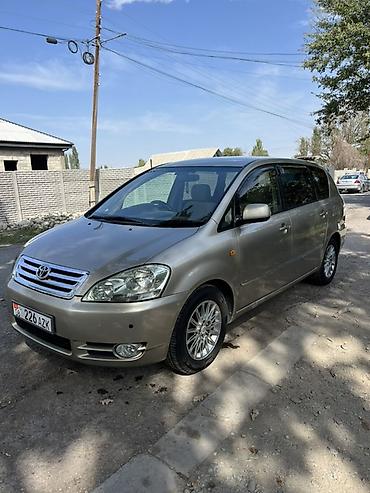 заз сенс: Toyota Ipsum: 2003 г., 2.4 л, Автомат, Бензин, Минивэн — 2